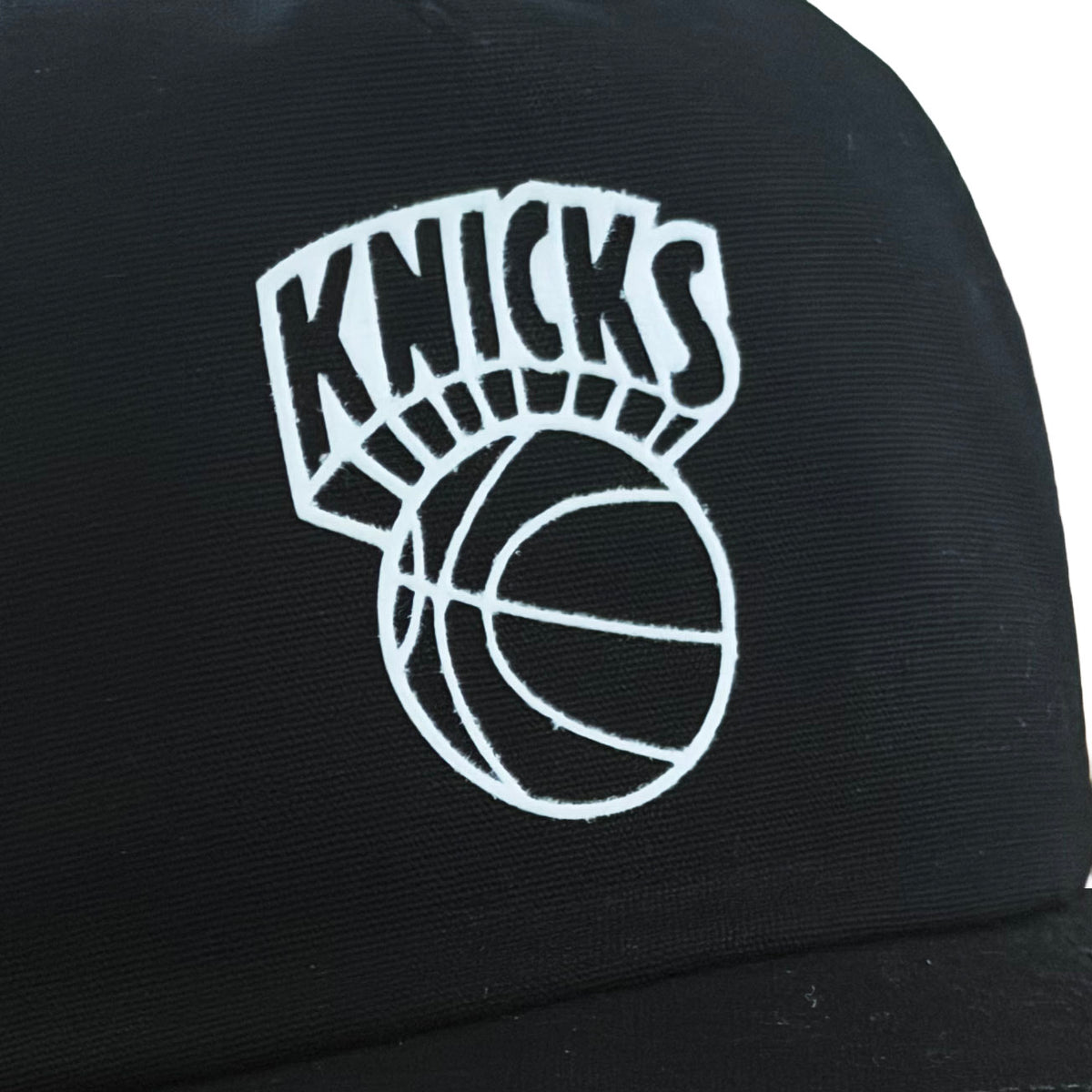 Vintage New York Knicks Hat | 5 Panel Snapback Black Inverse Hat