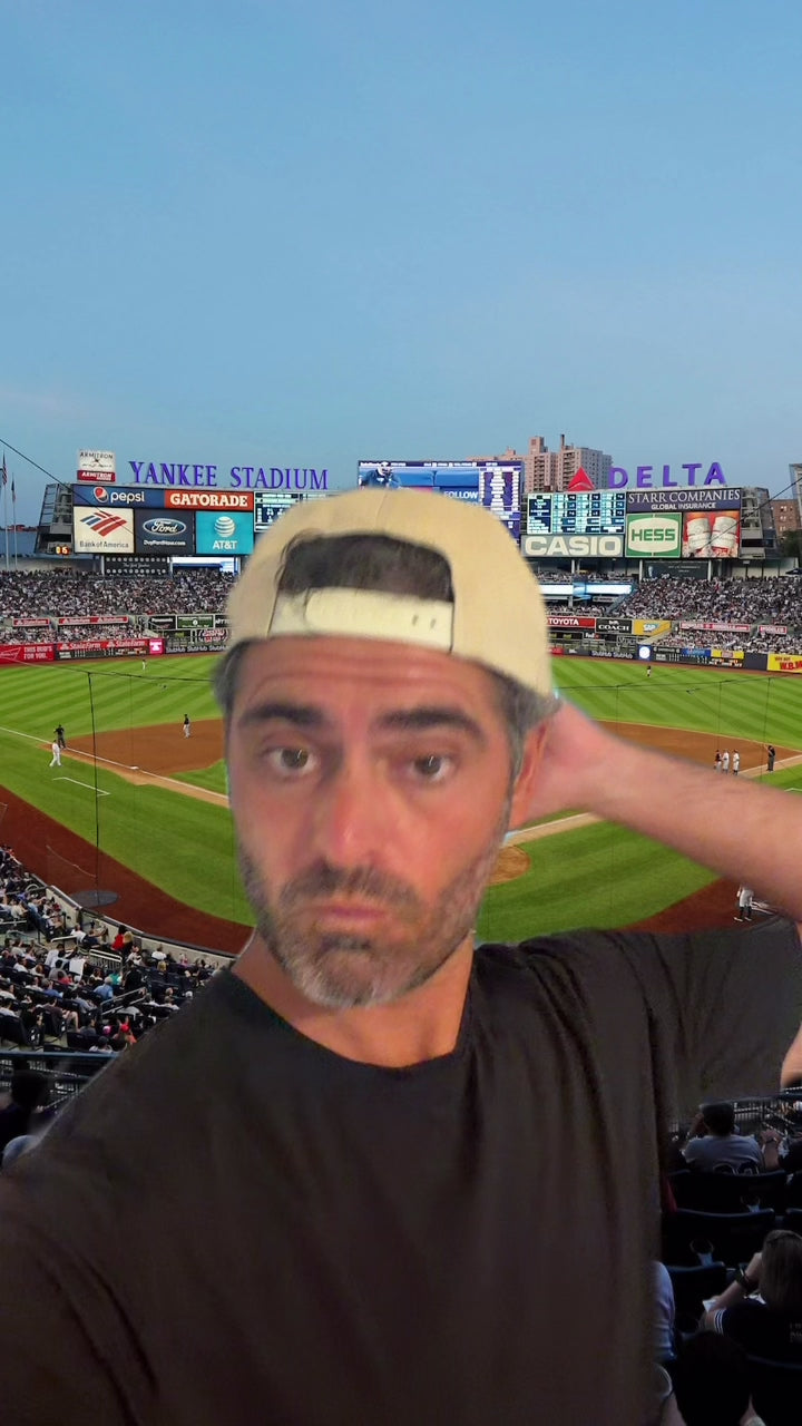 Vintage New York Yankees Bat and Hat Hat | 6 Panel Snapback Hat